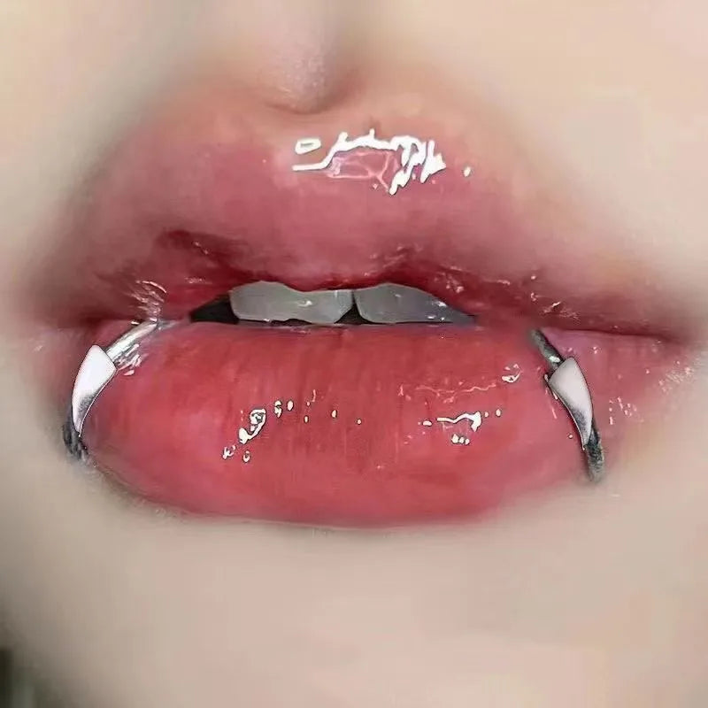 Limited Lips Piercing🤍