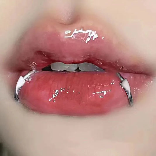 Limited Lips Piercing🤍